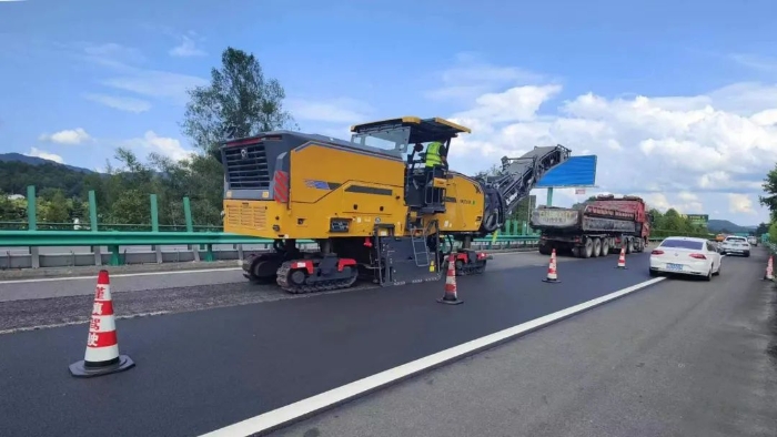 杰出开放！k豆钱包两米铣刨机全国高快踔严风发