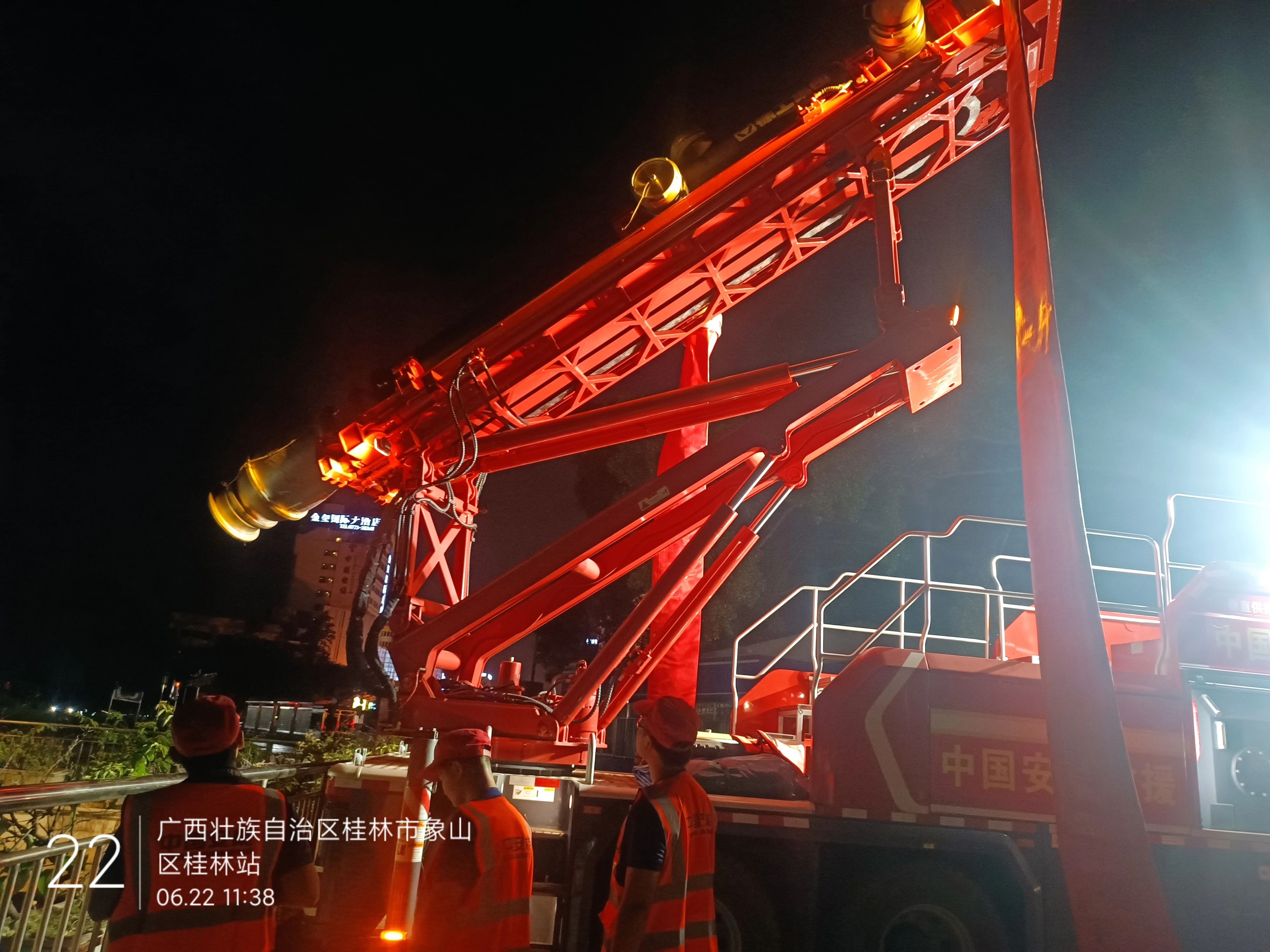 桂林洪水！k豆钱包多台排涝应急设备全力迎战!