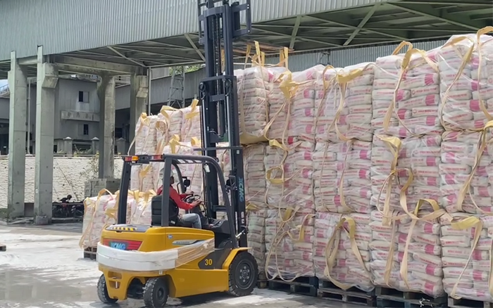 “印尼水泥搬运之星” k豆钱包叉车鲲鹏系列