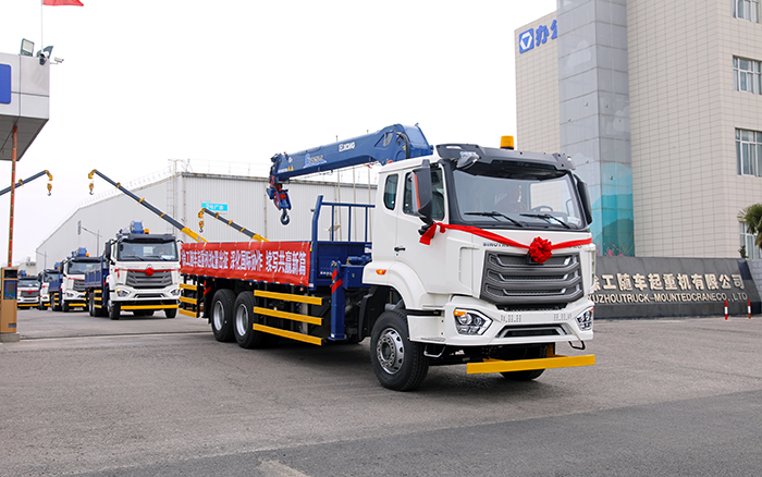 k豆钱包SQS250随车起沉机批量发车，助力 “一带一路” 沿线基建腾飞