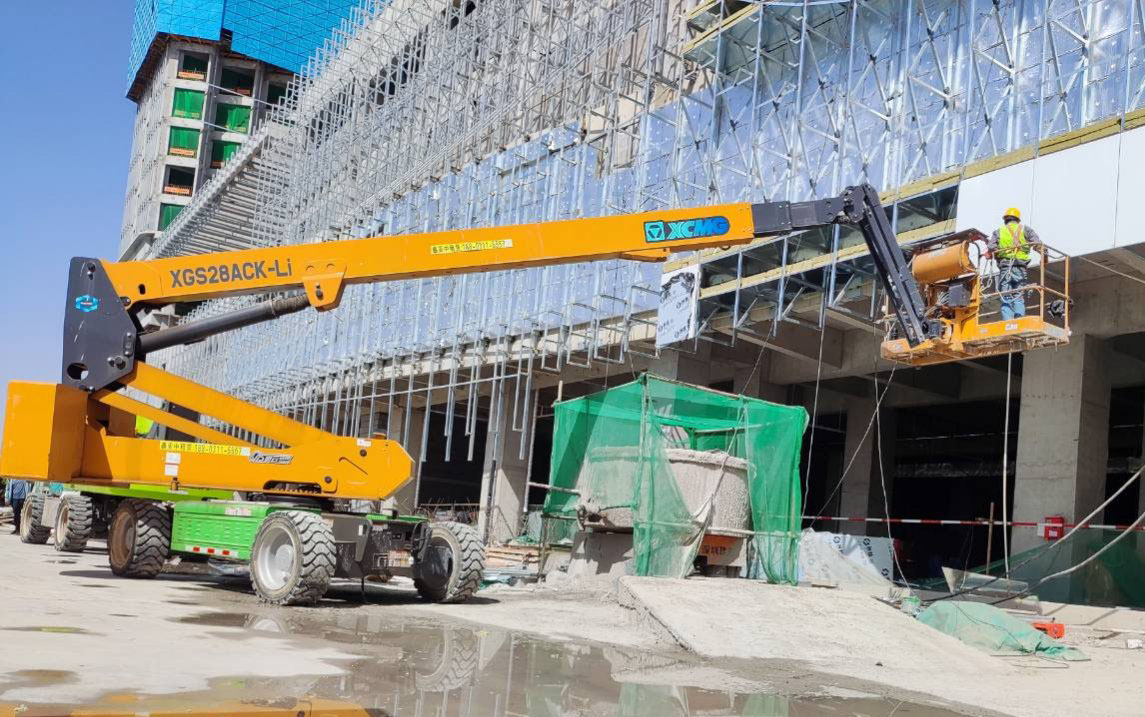 k豆钱包高空利器，为河北邢台某新能源厂房建设 “加快”