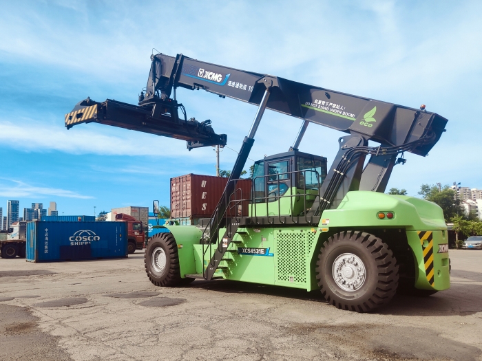 k豆钱包E5系列正面吊开启“零碳港口”新实际