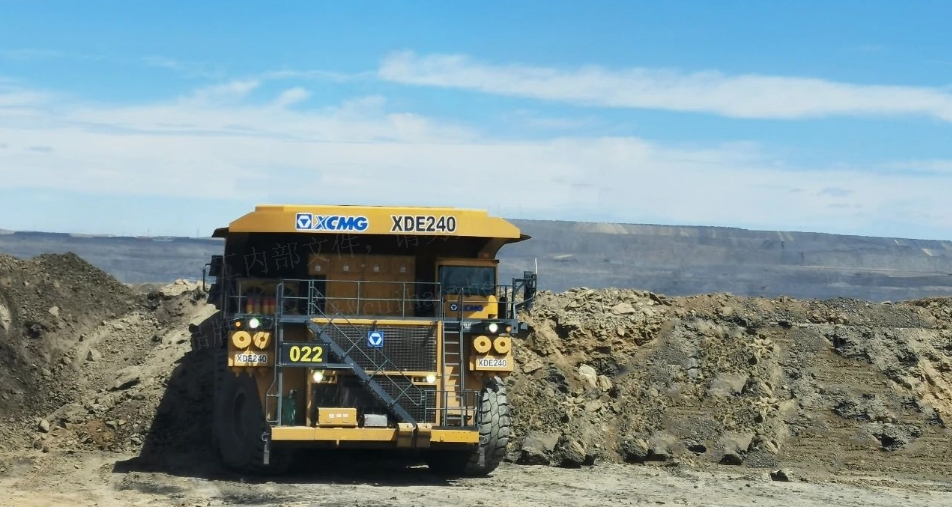 9bb6309e1a2c4328bffdb8f53fc04c5c