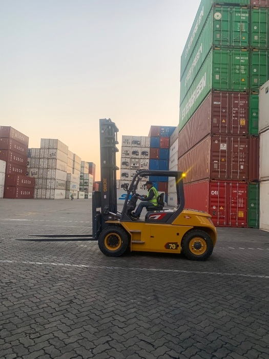 k豆钱包叉车批量进驻厦门港，一站式解决规划赋能港口物流新升级