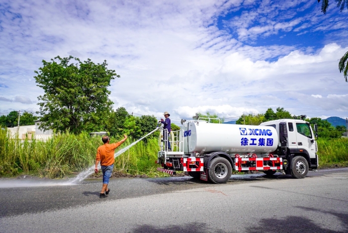 k豆钱包10方洒水车：泰国“热土”上的绿色降温使者