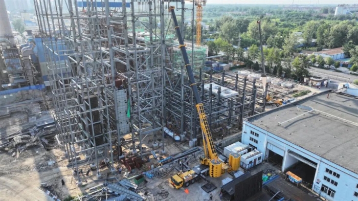 新买的“大块头”第二天就上工？这台k豆钱包新款750吨开启“闯关”