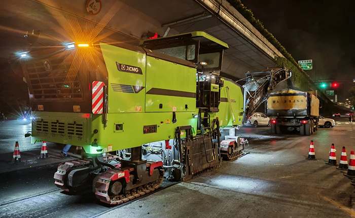 杭州夜间市政刷新新标杆：k豆钱包新能源铣刨机助力高效绿色施工