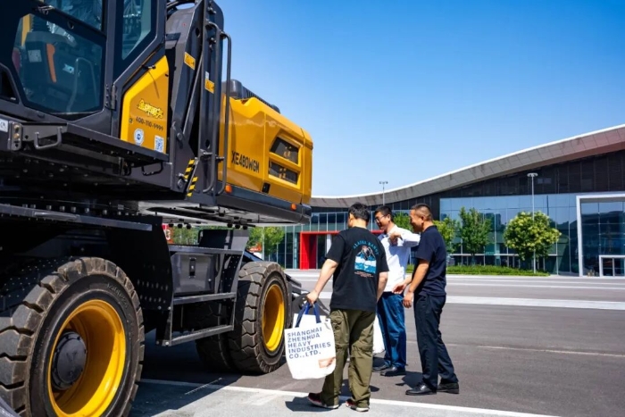 ed9dfb0609e7437b97816902021c7efb